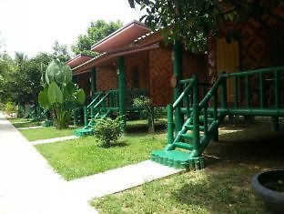 The Royal Bamboo Lodge Khao Sok National Park Exteriör bild